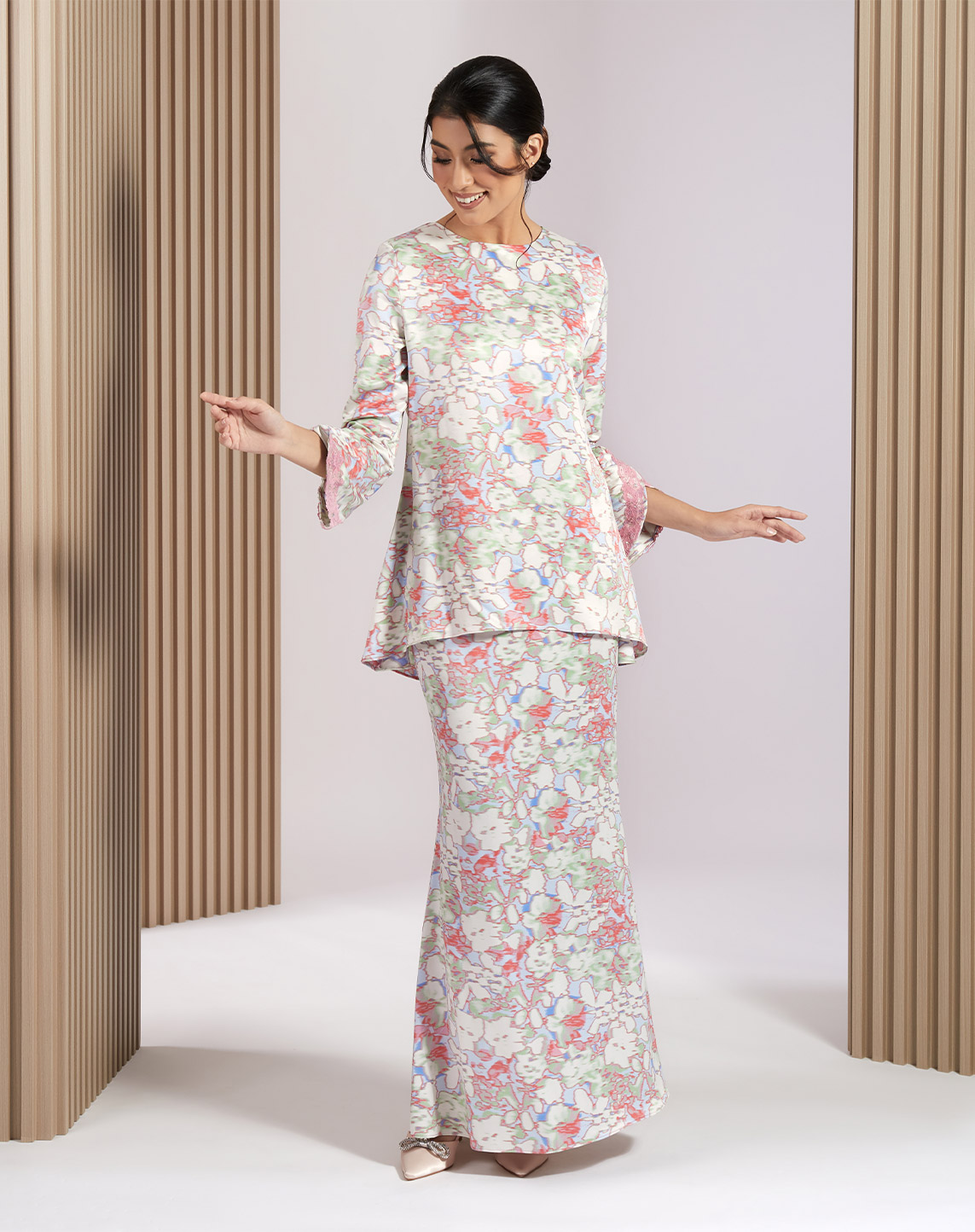 MALYA BAJU KURUNG